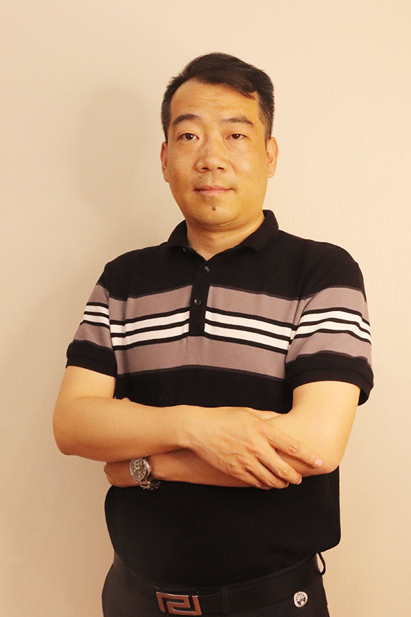 大荔冯少坤 本科学历,毕业于陕西师范大学