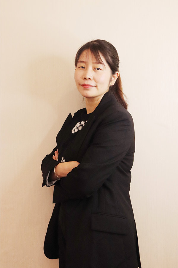 大荔吕瑶 本科学历,毕业于陕西师范大学